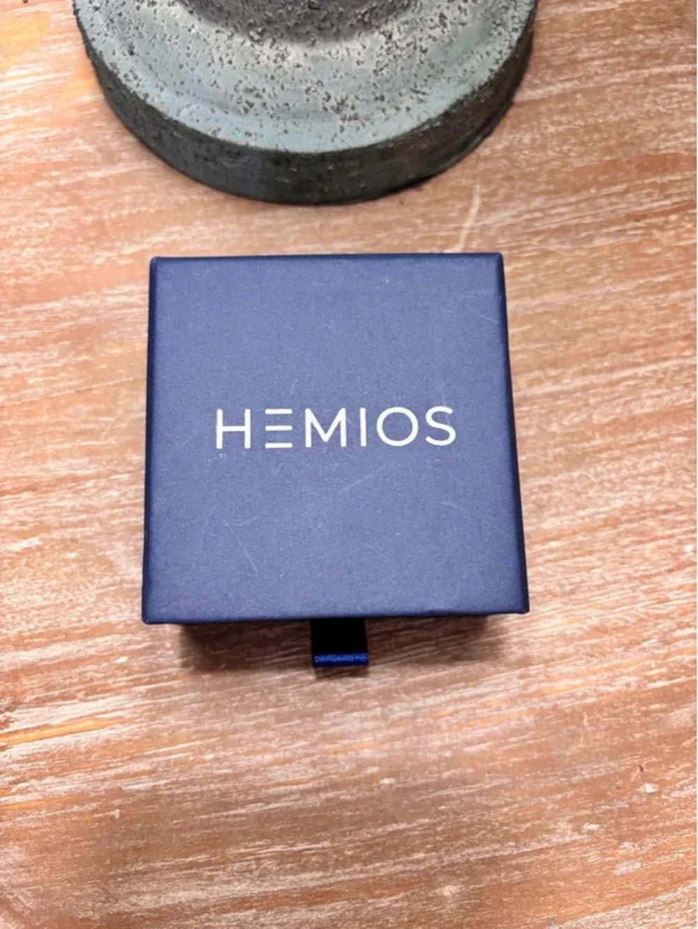 N/A hemios hematite